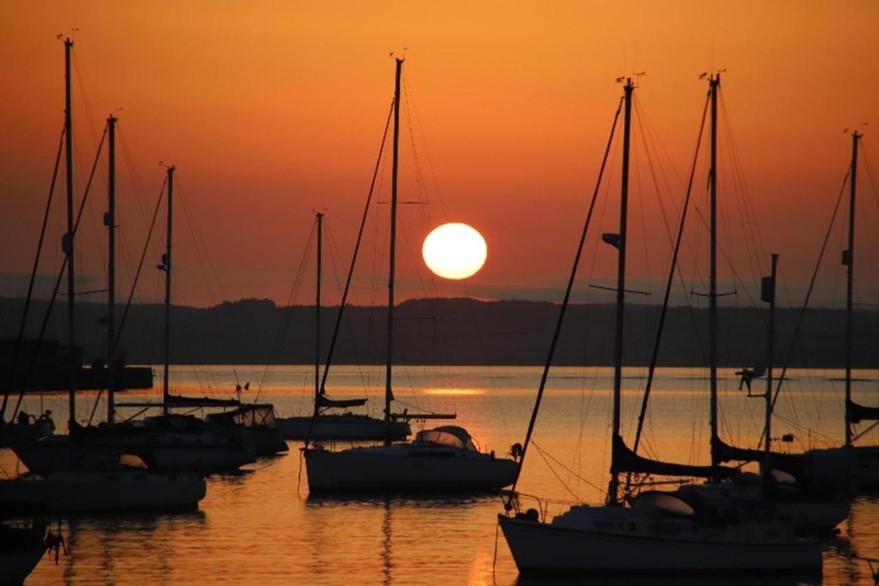 Apartmán Ynys Lawd, Holyhead Marina Exteriér fotografie